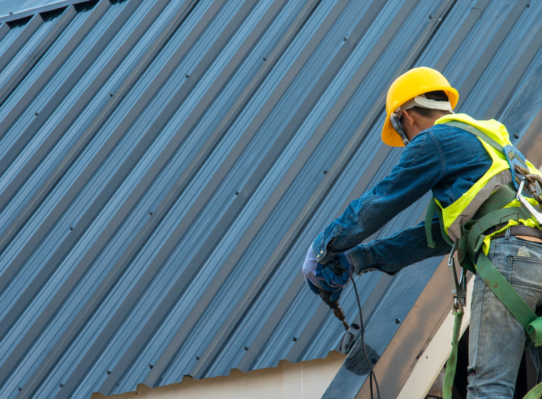 metal roof installation